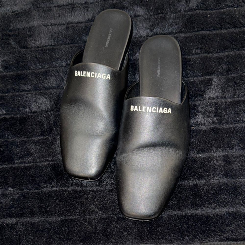 Balenciaga Women’s Black Slip-On Loafers